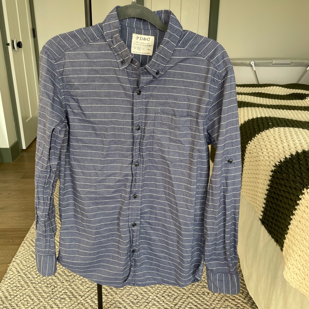 Men’s striped casual button up